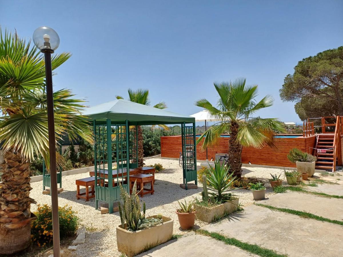 Turtle Island Apartments Santa Croce Camerina Luaran gambar